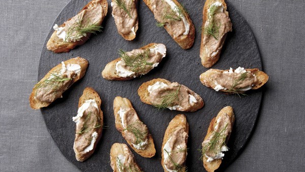 Fennel and fig pesto