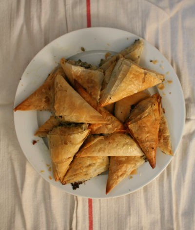 Fennel and herb phyllo pastries (Hortopita)