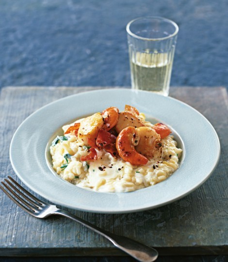 Fennel and mascarpone risotto with seared scallops and prosciutto