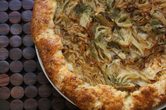 Fennel and onion galette with Gruyere crust
