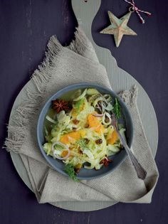 Fennel and orange salad with raisins