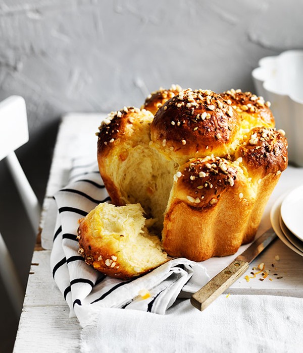 Fennel and orange sugared brioche