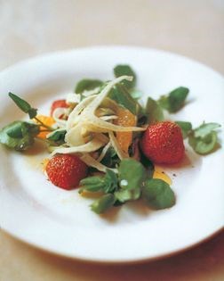 Fennel and peppered strawberry salad