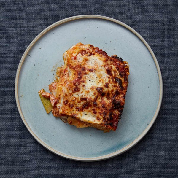 Fennel and tomato lasagne with bacon