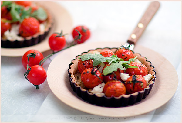Fennel, cherry tomato tartlets on balsamic crust (Tartelette au fenouil et tomates cerises sur pâte brisée au balsamique)