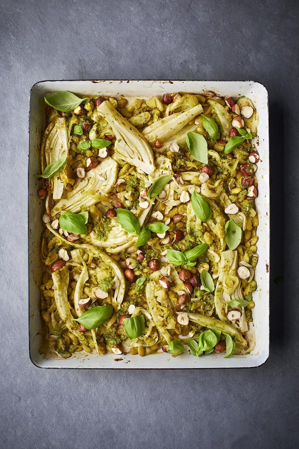 Fennel, leek and beans with basil pesto
