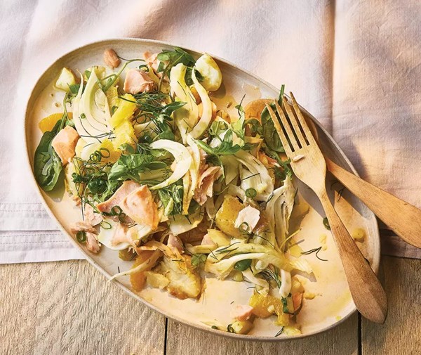 Fennel, orange & salmon salad