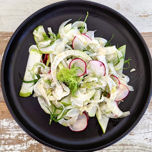 Fennel, pear & radish salad (Insalata di finocchi, pera e ravanelli)