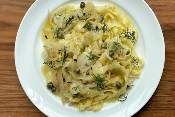 Fennel, shallot & caper tagliatelle