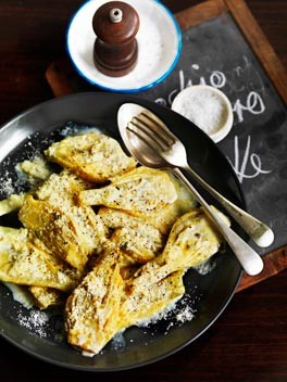 Fennel with butter and milk (Finocchi al burro e latte)