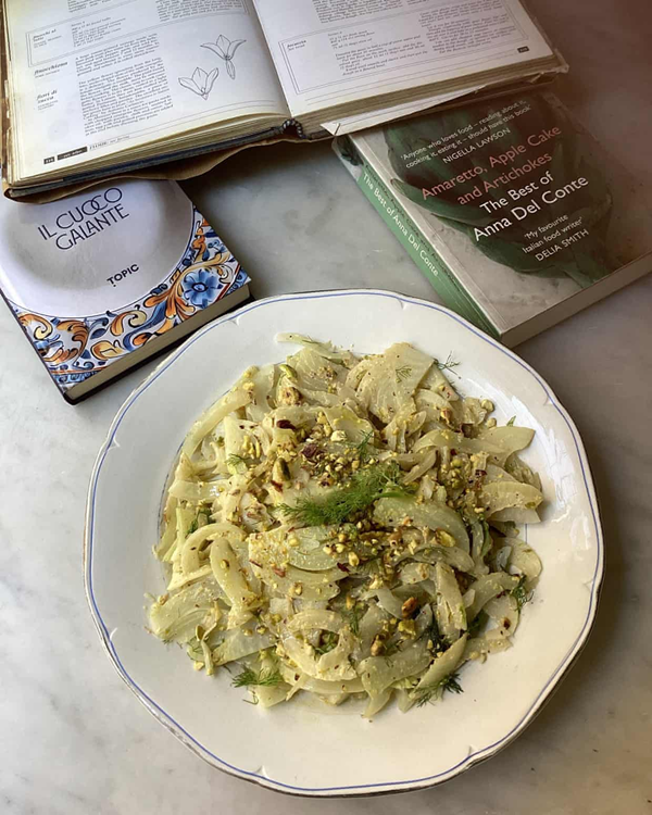 Fennel with pistachio, lemon and anchovy sauce