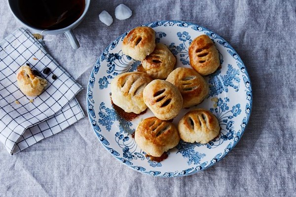 Fergus Henderson's eccles cake