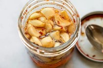 Fermented garlic honey