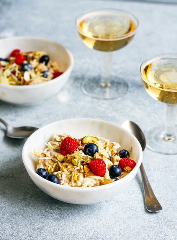 Festive Bircher muesli with toffee