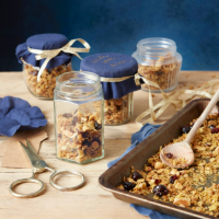 Festive granola