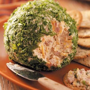 Festive ham ‘n’ cheese spread 
