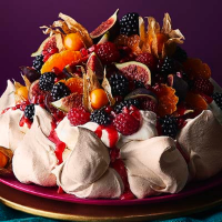 Festive Pavlova