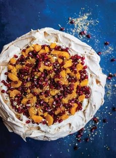 Festive Pavlova