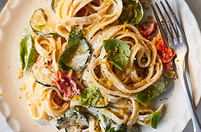 Feta & courgette fettuccine