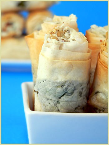 Feta and mint cigarettes (Cigarettes à la feta et à la menthe)