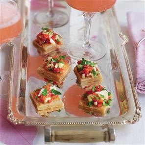 Feta and red pepper croûtes