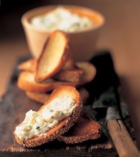 Feta and roast pepper dip with chillies