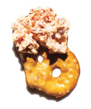 Feta and sun-dried tomato dip