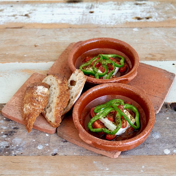 Feta, tomato & green pepper bake (Féta psití)