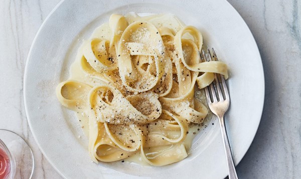 Fettuccine Alfredo 