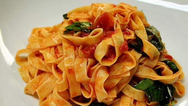 Fettuccine Napoletana