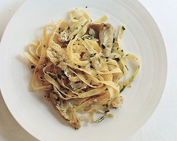 Fettuccine with artichokes