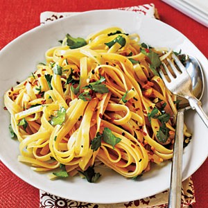 Fettuccine with olive oil, garlic, and red pepper