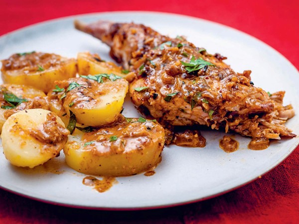 Fibbing guinea pig (Picante de cuy mentiroso)