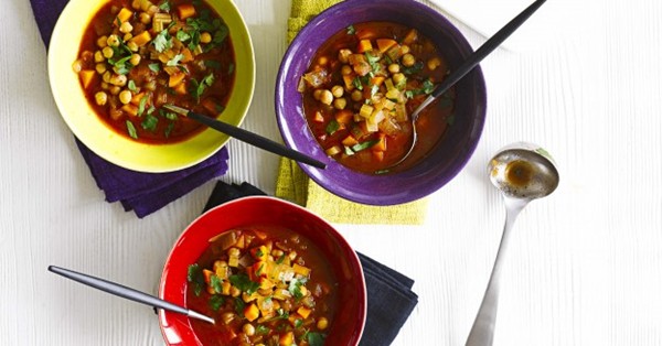 Fiery chickpea and harissa soup