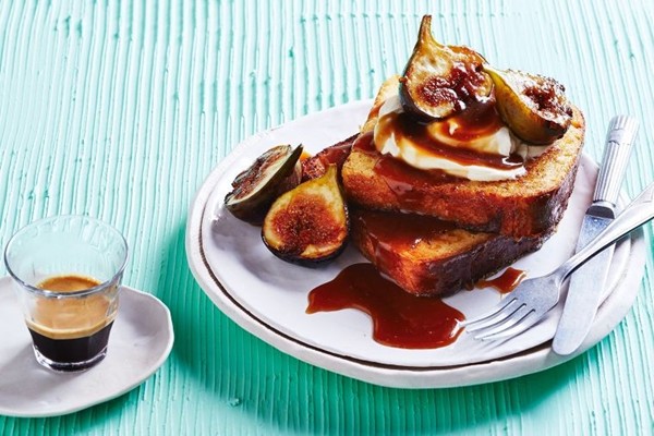 Fig & caramel French toast