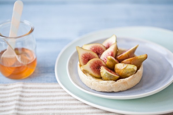 Fig & goat cheese tartelettes