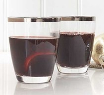 Fig & star anise mulled wine