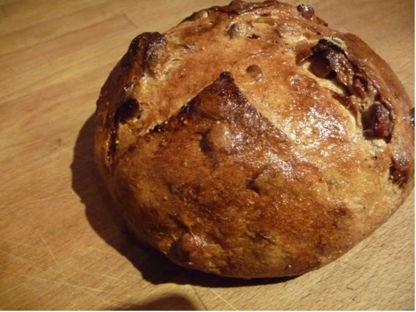 Fig and almond bread
