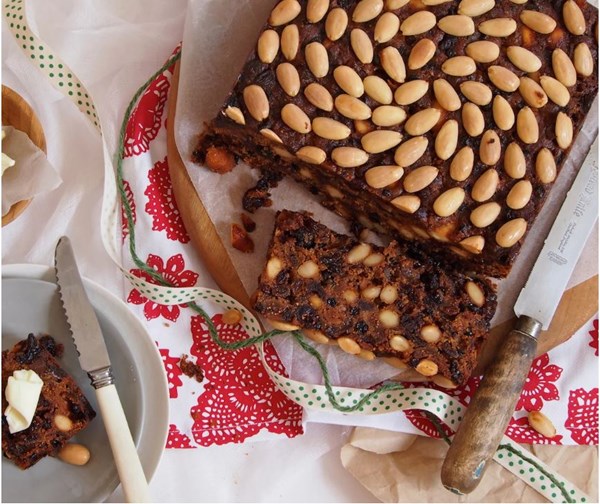 Fig and cranberry Christmas cake