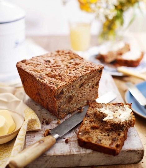 Fig and nut loaf