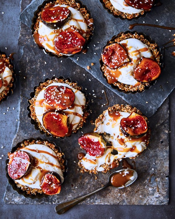 Fig and sesame tartlets with goat’s cheese cream