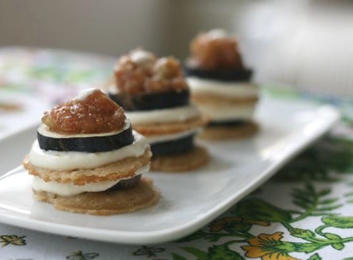 Fig and wafer pastries