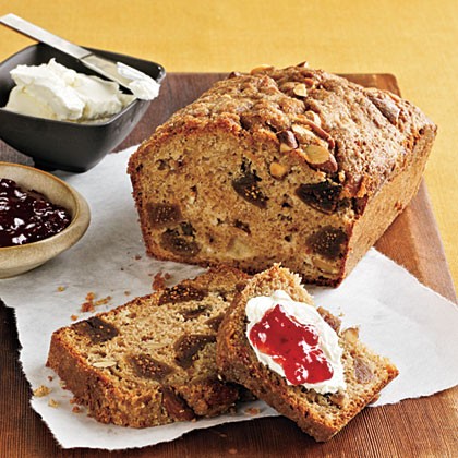 Fig, applesauce, and almond breakfast loaf