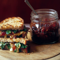 Fig chutney with Brie toasties