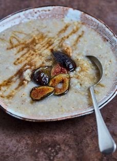 Fig, cinnamon and cardamom slowcooker congee