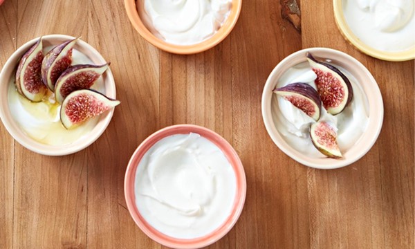 Fig, goat's cheese and honey cheesecakes