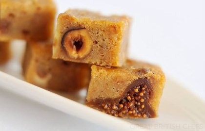 Fig, hazelnut and ale cake