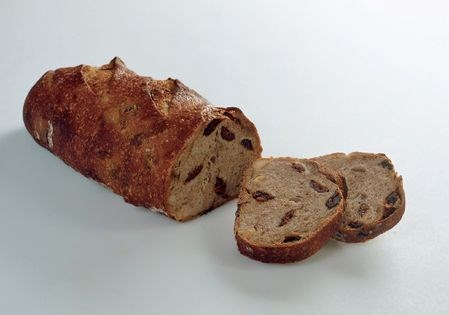 Fig hazelnut bread