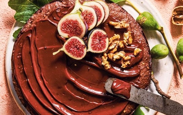 Fig, Marsala and chocolate cake