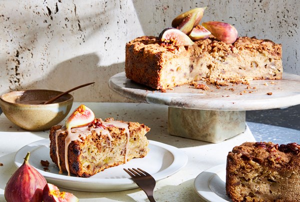 Fig, pecan & orange coffee cake